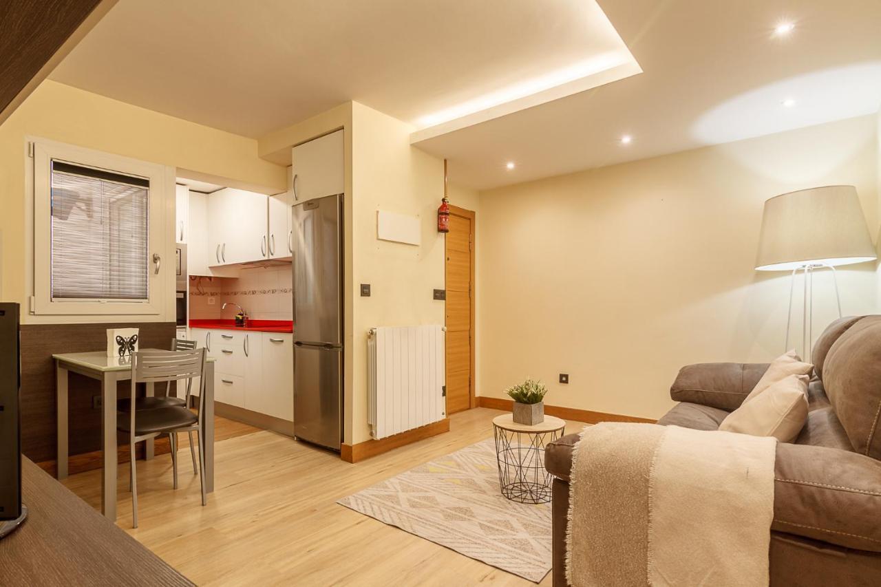 Fika, Vivienda Turistica Urbana Con Wifi Apartment Bilbao Luaran gambar