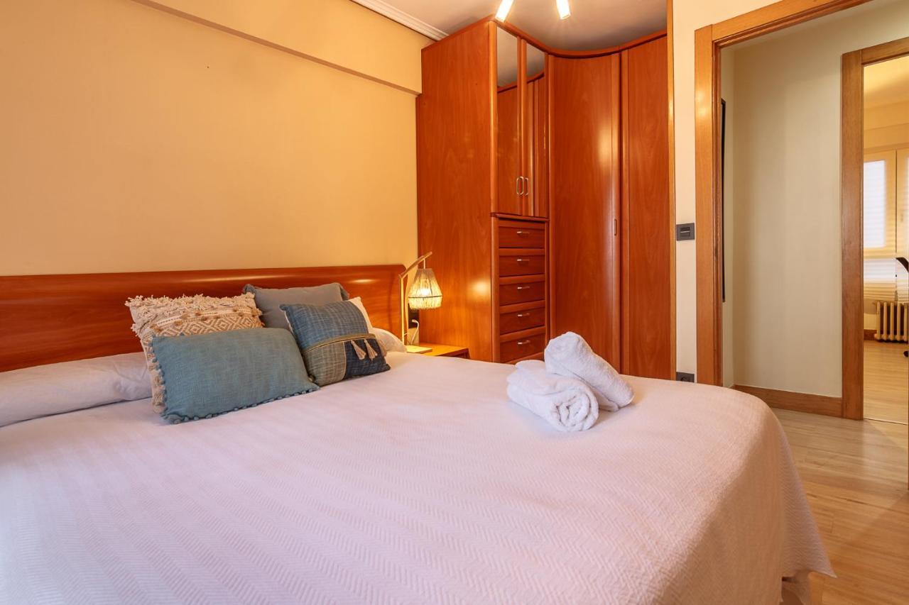 Fika, Vivienda Turistica Urbana Con Wifi Apartment Bilbao Luaran gambar