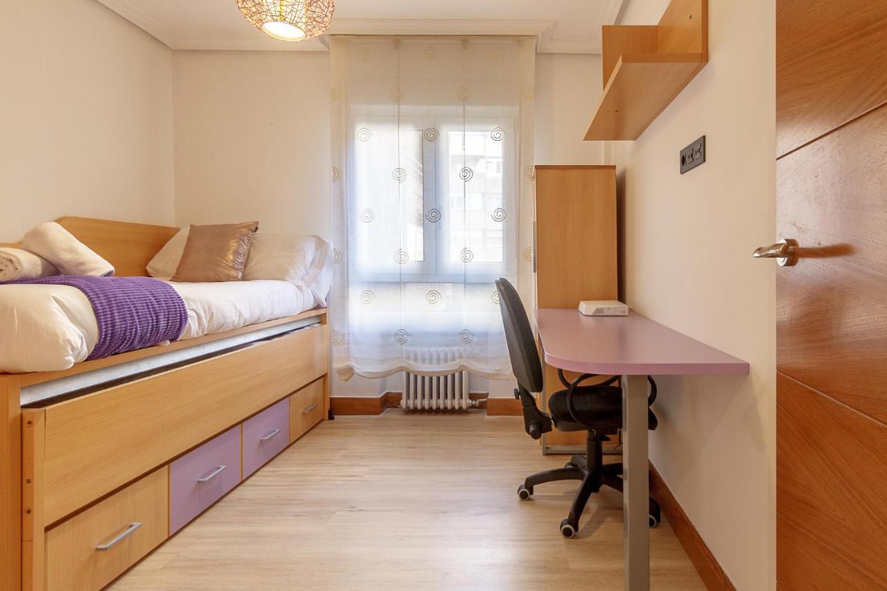 Fika, Vivienda Turistica Urbana Con Wifi Apartment Bilbao Luaran gambar