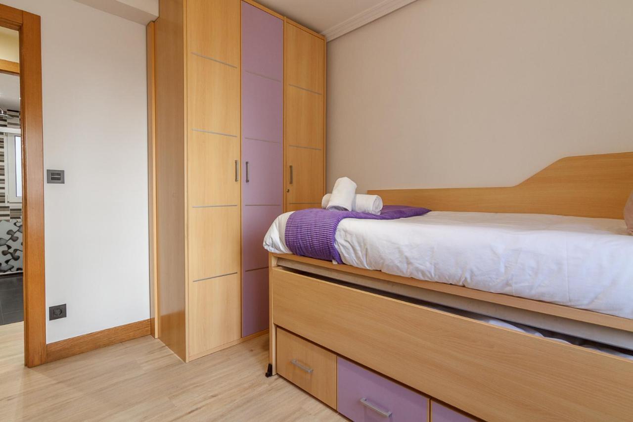 Fika, Vivienda Turistica Urbana Con Wifi Apartment Bilbao Luaran gambar
